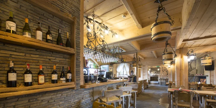 Wellness pobyt s polopenzí v Białce Tatrzańské: vstup do aquaparku Terma Bania nebo masáž