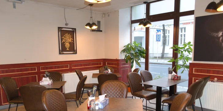 Asijské menu na Andělu: závitky, bún bò nam bộ nebo phở Tonkin i mix předkrmů