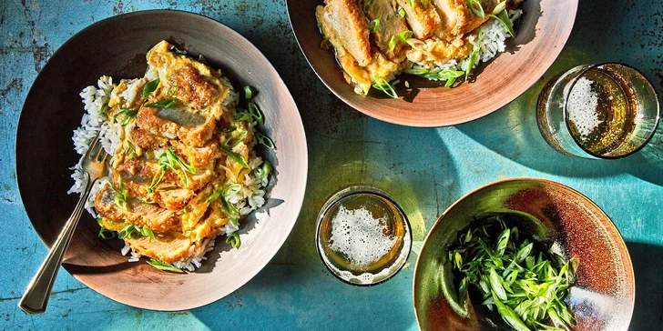 Japonské dvouchodové menu pro 1 či 2 osoby: gyoza taštičky a hlavní chod podle výběru