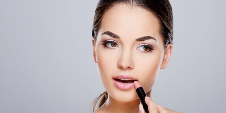 Make-up s vizážistkou Niki: kurz líčení až pro 2 s možností balíčků kosmetiky