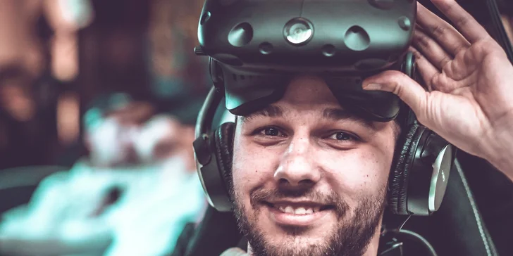 Vstupte do virtuální reality: 60 až 120 minut hry pro 1 nebo 2 hráče
