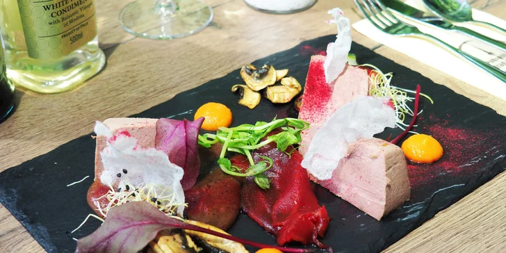4chodové menu v restauraci oceněné nejvyšším počtem hvězd od Pohlreicha
