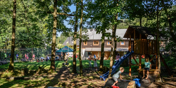 Poznejte krásy Beskyd: aktivní pobyt v penzionu se saunou a snídaněmi