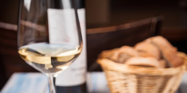 Obědové menu ze Šelepky: polévka a hlavní chod podle výběru pro jednoho, rodinu i firmu