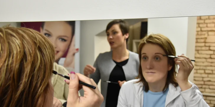 3hodinový workshop: naučte se líčit jako profesionál