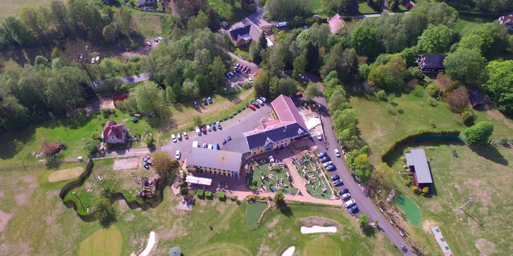 Pobyt pod Ještědem s jídlem a aktivitami pro golfisty i rodiny s dětmi