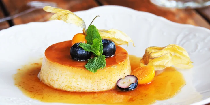 3chodové mexické menu pro dva: hovězí, krůtí i vepřové, rukolový salát s fazolemi a 3 druhy sals