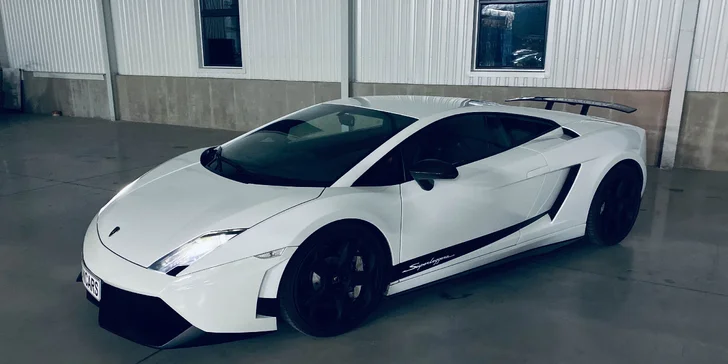 Večerní jízda v Lamborghini, Ferrari, Mustangu, Nissanu GTR, Porsche nebo Subaru
