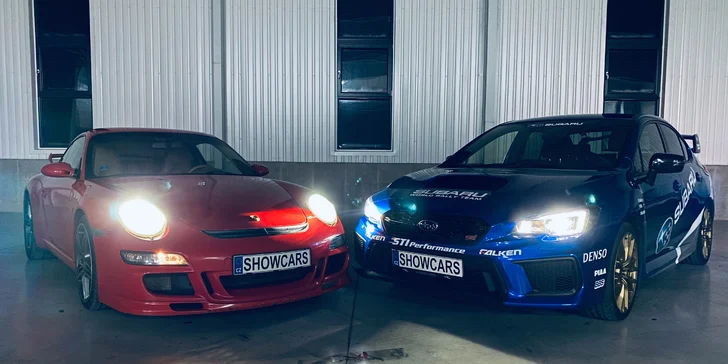 Večerní jízda ve dvou nabušených supersportech pro jednoho