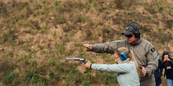 Dvojitá nálož adrenalinu: střelecké balíčky pro 2 osoby a až 21 zbraní