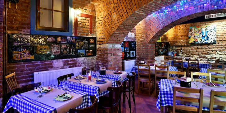 Jižanská hostina ve stylu New Orleans: mac & cheese, smažené kuře i waffle