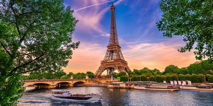 Zájezd do Paříže a Disneylandu: doprava autobusem a 1 noc v hotelu se snídaní