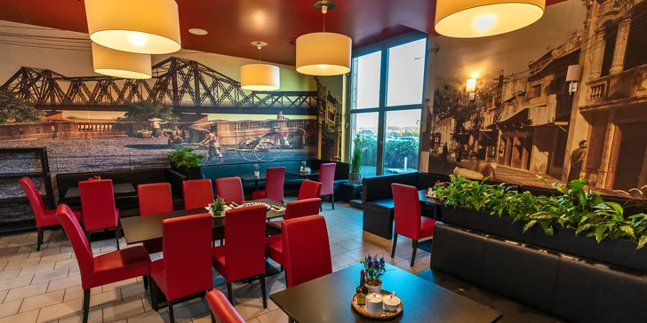 Asijská restaurace: 38 až 60 ks sushi s lososem, tuňákem i avokádem
