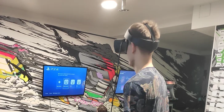 Vstupte do virtuální reality: 60 až 120 minut hry pro 1 nebo 2 hráče