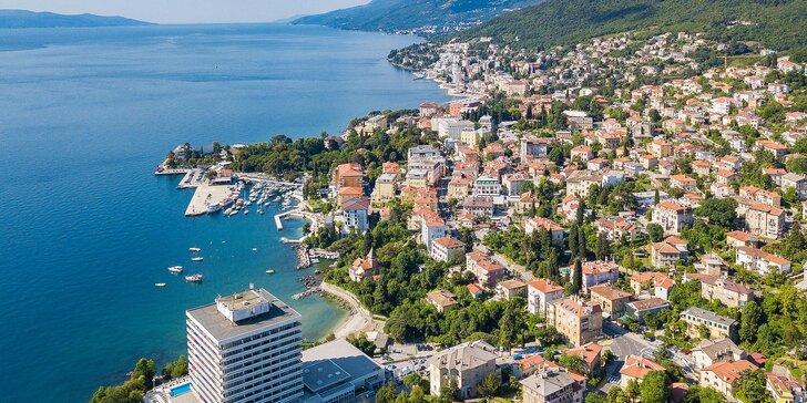 Dovolená v chorvatské Istrii: polopenze, pláž, památky i kasino