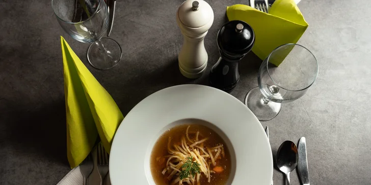 4chodové zimní menu pro milovníky masa v restauraci Garnet