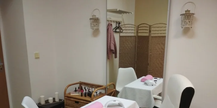 Péče o lámavé a poškozené nehty: P-Shine, Gel lak či Booster Soft Gel