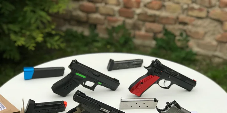 Střelba z pestré škály zbraní pro jednoho, dva i rodinu: až 160 výstřelů