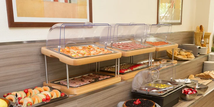 Pobyt ve francouzském Nice se snídaní: hotel kousek od moře i welcome drink