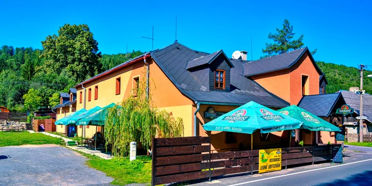 3–4 dny v Jeseníkách: pobyt v obytném sudu či penzionu, wellness a jídlo