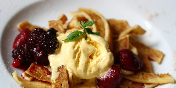 Dokonalá romantika: 3chodové menu a neomezený vstup do wellness pro dva
