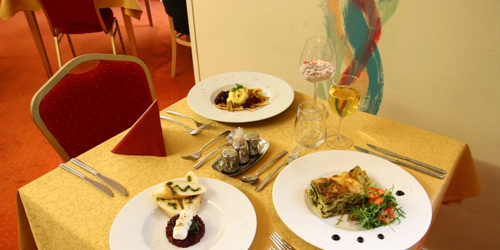Dokonalá romantika: 3chodové menu a neomezený vstup do wellness pro dva
