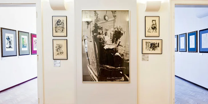 2 vstupenky na výstavu Salvadora Dalího v galerii na Staroměstském náměstí