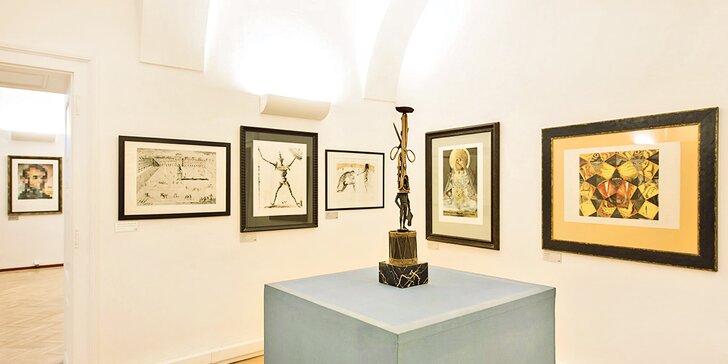 2 vstupenky na výstavu Salvadora Dalího v galerii na Staroměstském náměstí