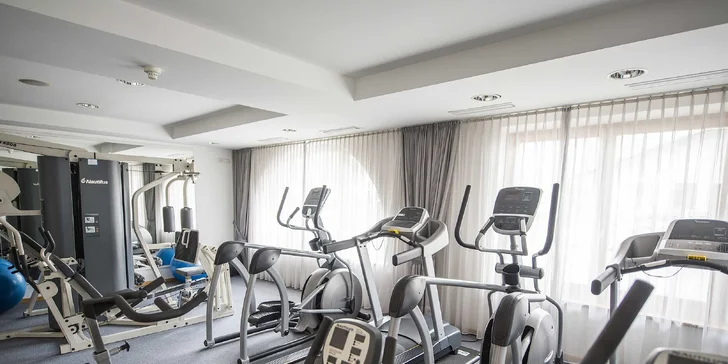 Pobyt pod štíty italských Alp: polopenze, neomezený wellness, vinná lázeň a láhev sektu
