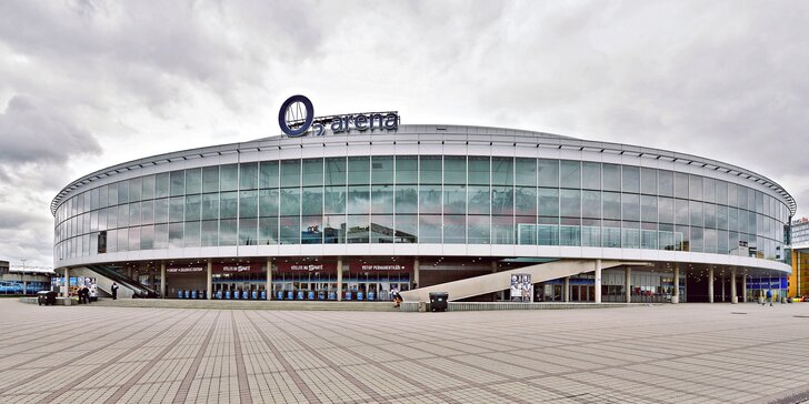 VIP lístek na utkání HC Sparta Praha v O2 areně včetně rautu a šály či dresu