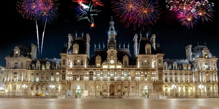 Silvestr v Paříži s návštěvou zámku Versailles a Fontainebleau na 2 noci