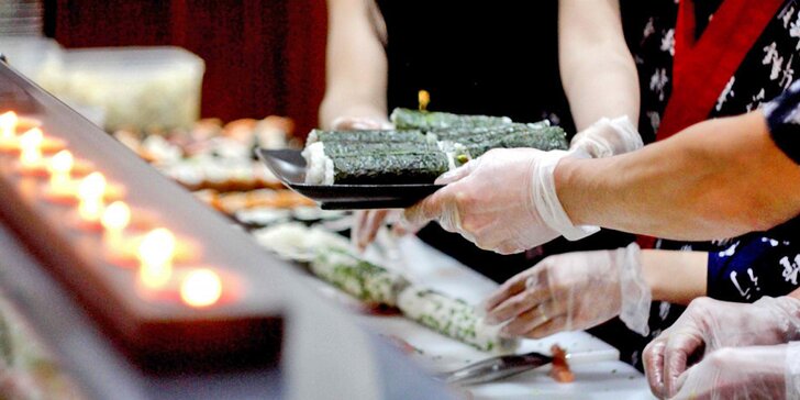Sushi sety s 21–70 kousky: nigiri, maki i roll s krevetami, lososem či tuňákem