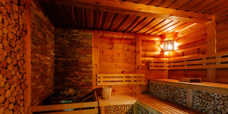 Odpočinek i aktivity na Oravě: welcome drink, polopenze i wellness