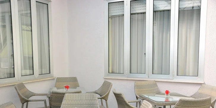 Jaro nebo léto v nádherných Benátkách: moderní pokoj, snídaně a památky