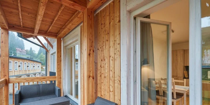 Aktivní dovolená v Krkonoších: pobyt v moderní Residenci Kovárna pro 4 až 6 osob