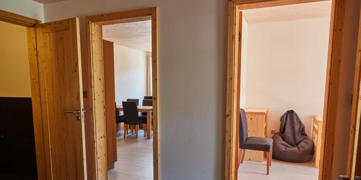Pořádná relaxace v srdci Krkonoš: moderní Residence Sněžka s výhledem na hory