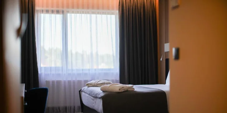Romantika v hotelu Azza: romantika se snídaněmi, proseccem a luxusní večeří