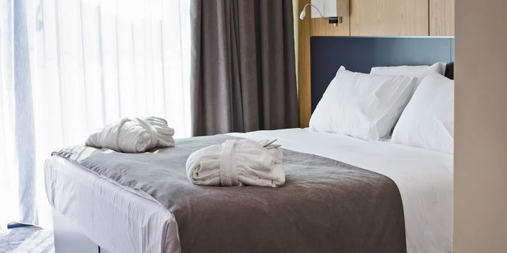 Romantika v hotelu Azza: romantika se snídaněmi, proseccem a luxusní večeří
