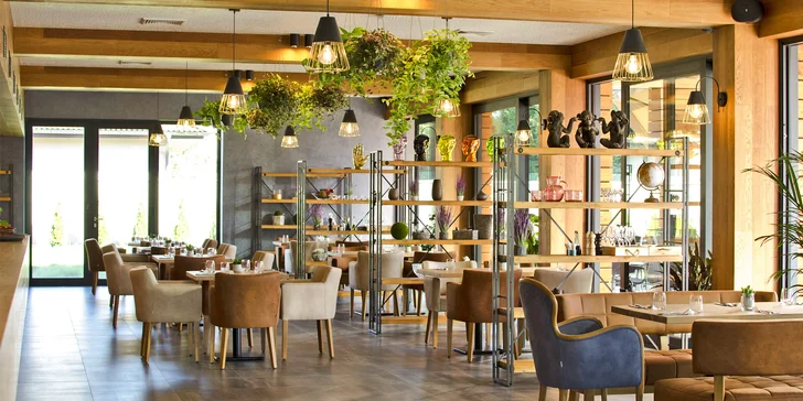 Romantika v hotelu Azza: romantika se snídaněmi, proseccem a luxusní večeří