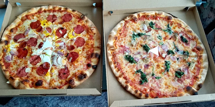 Italská klasika: 2 čerstvě nazdobené pizzy s průměrem 32 cm nebo 45 cm