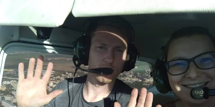 Pilotování sportovního letadla Cessna C172: 1 pilot a 2 pasažéři