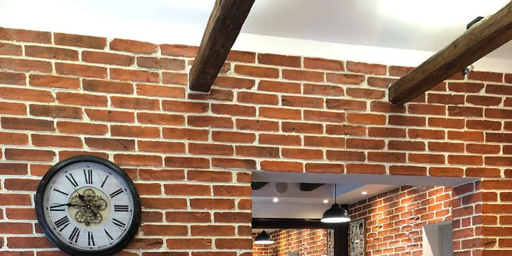 Rebell Barbers: základní i komplet balíček v Karlíně