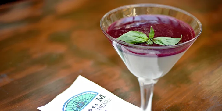 6chodové menu v La Bodeguita: chobotnice, tuňák, panenka i víno či koktejly
