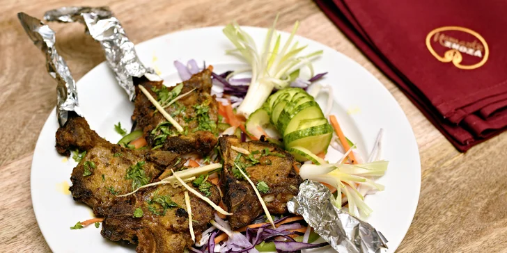 Indická masová nebo vegetariánská hostina v centru Prahy pro 2 osoby