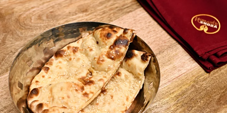 Indická masová nebo vegetariánská hostina v centru Prahy pro 2 osoby