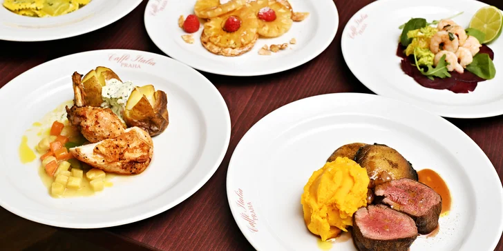 3chodové menu pro dva: kuřecí nebo hovězí steak, restaurace přímo na Staroměstském nám.