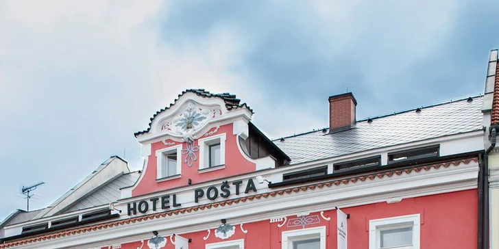 Pobyt v srdci Českého ráje: hotel se snídaní i polopenzí s degustační večeří