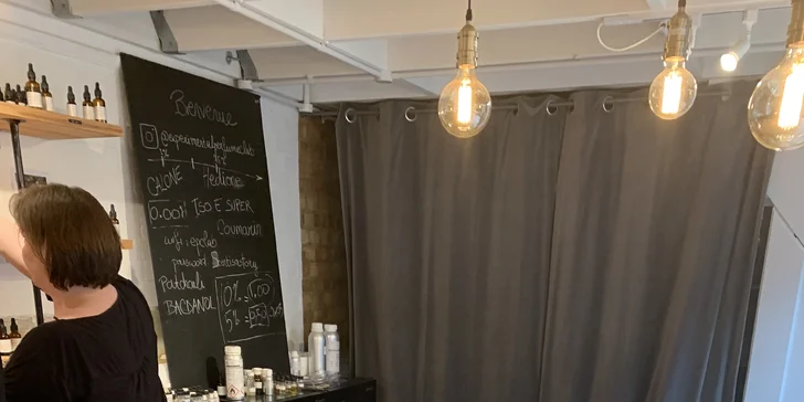 Namíchejte si vlastní parfém: 3,5hodinový parfémový workshop