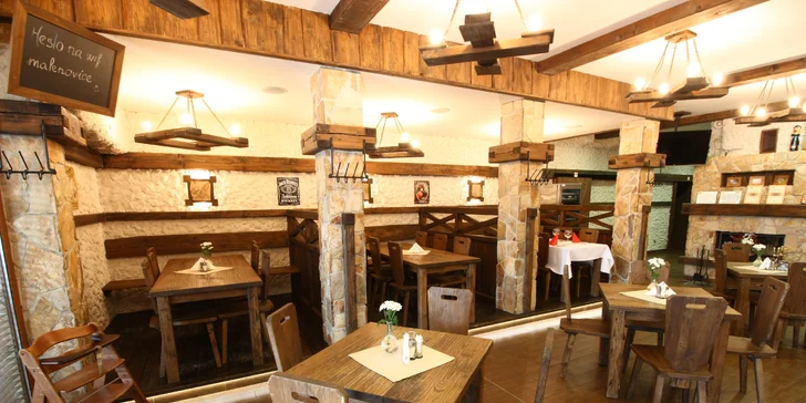 4chodové menu v restauraci s výhledem na Lysou horu: kachní prsa nebo pstruh i lahev vína