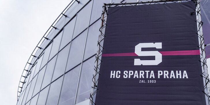 VIP lístek na utkání HC Sparta Praha v O2 areně včetně rautu a šály či dresu